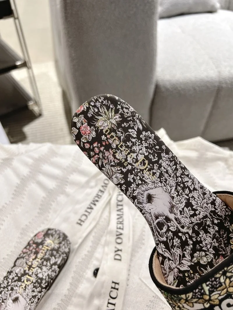 TopPick Christian Dior Slippers 20818