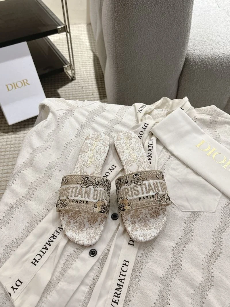Christian Dior Slippers WellDesigned 20819