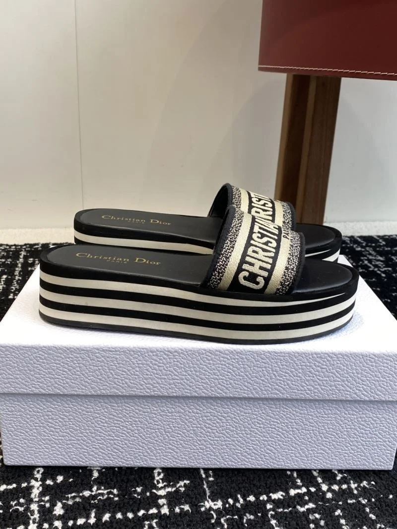Comfortable Christian Dior Slippers 20821