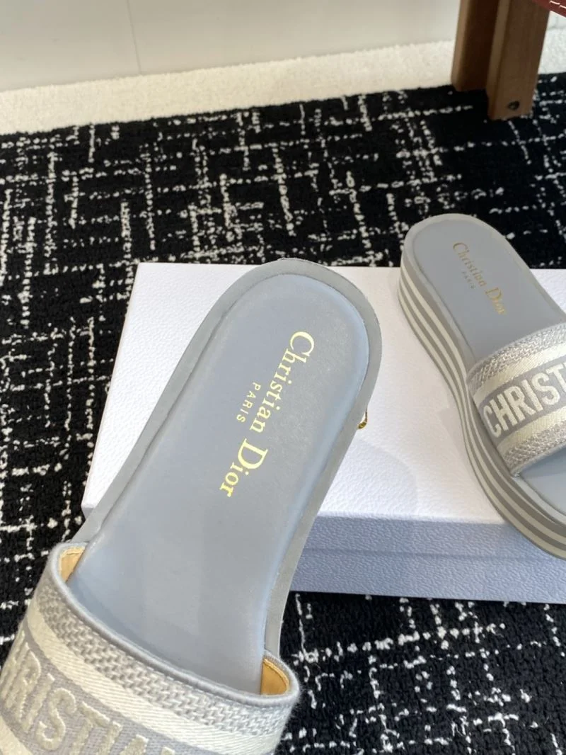 Reliable Christian Dior Slippers 20803