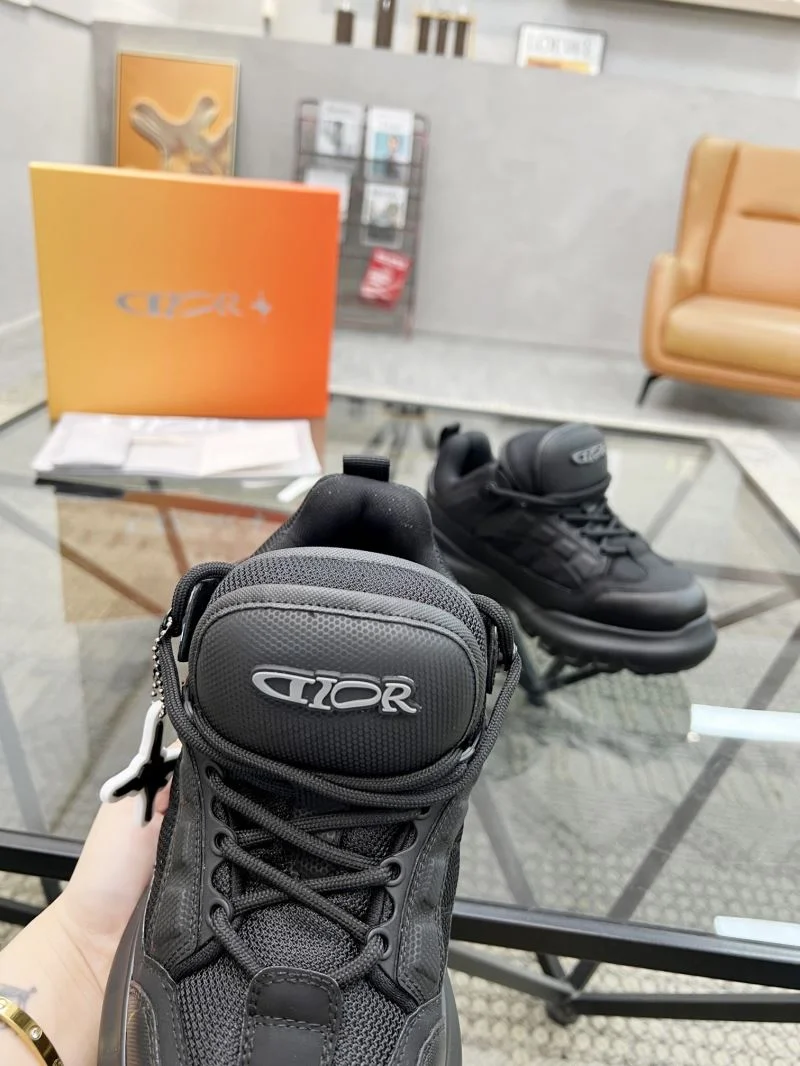 Christian Dior Sneaker TimelessDesign 20510