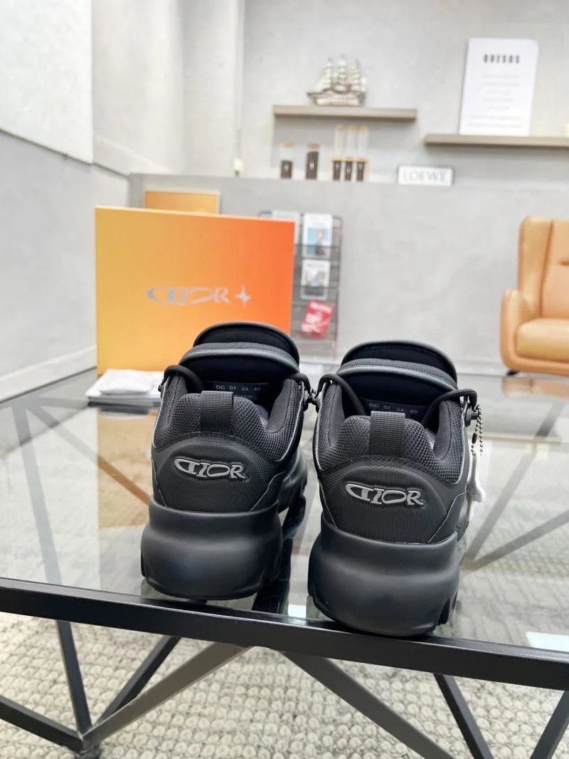 Christian Dior Sneaker TimelessDesign 20510