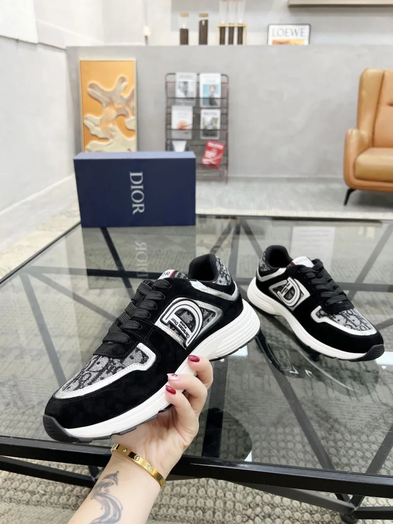 EyeCatching Christian Dior Sneaker 20509