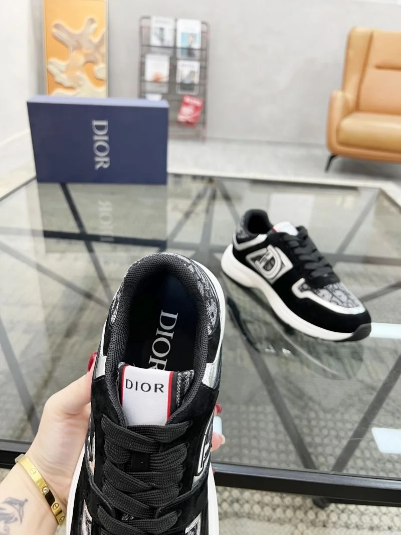 EyeCatching Christian Dior Sneaker 20509