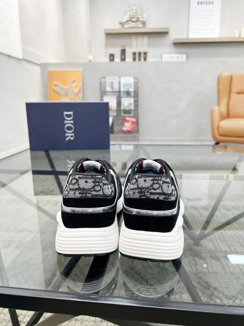 EyeCatching Christian Dior Sneaker 20509