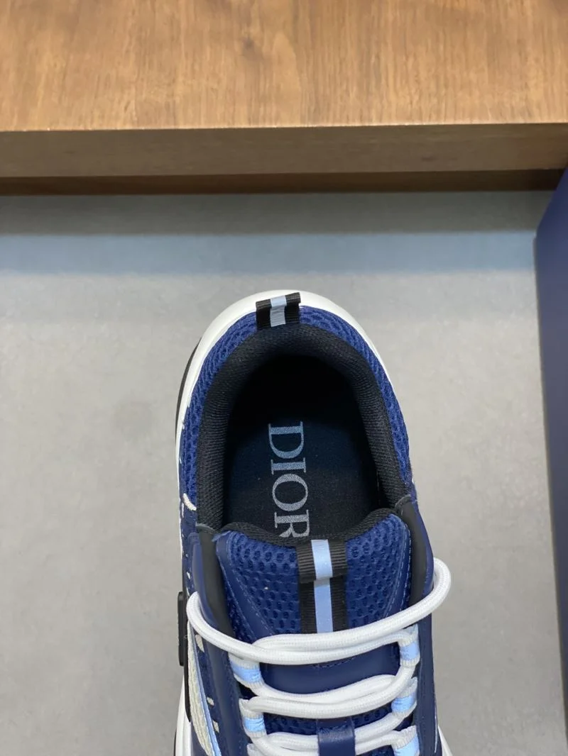 Seasonal Christian Dior Sneaker 20491