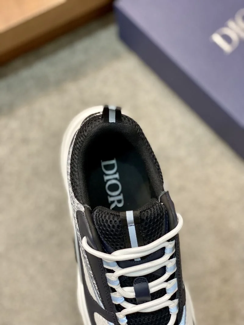 Chic Christian Dior Sneaker 20487