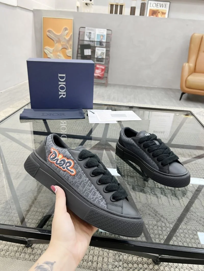 Stretchable Christian Dior Sneaker 20474