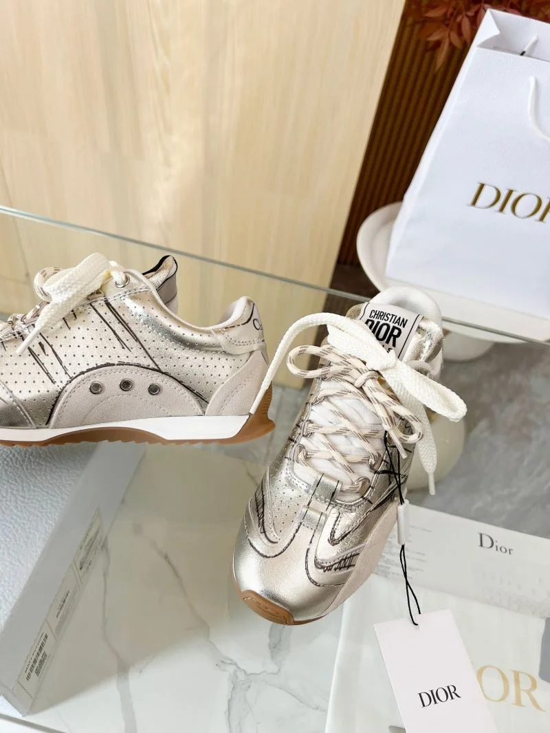 WellDesigned Christian Dior Sneaker 20468