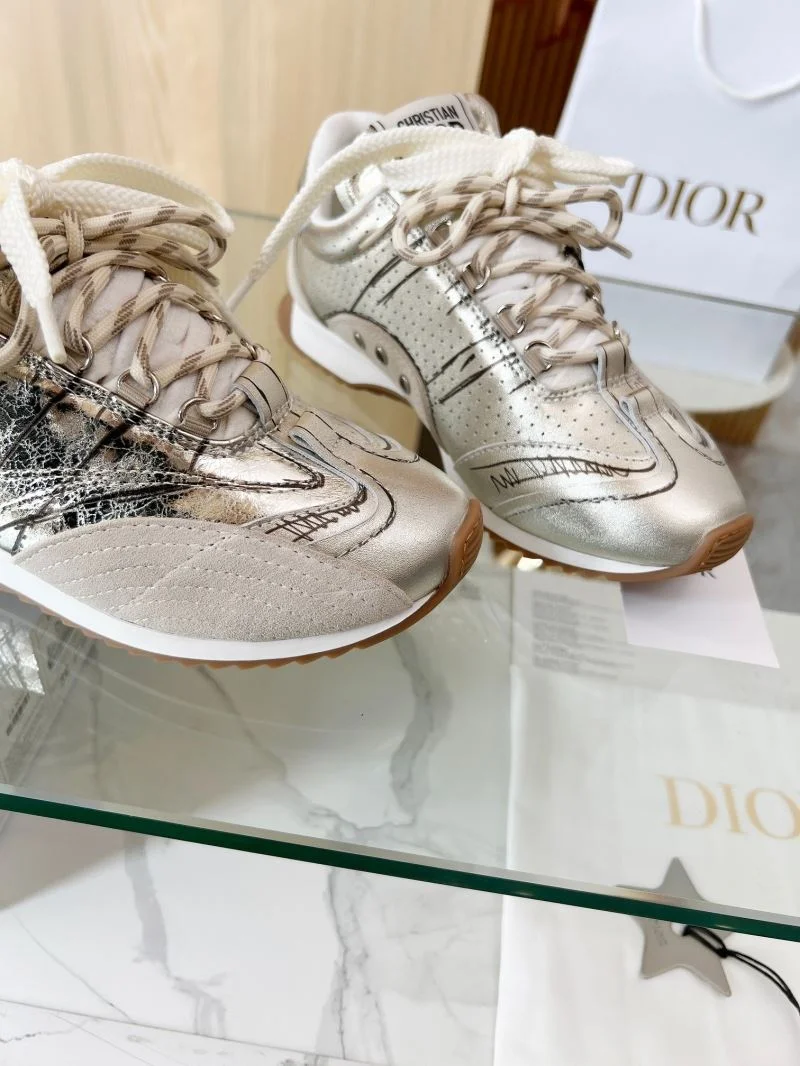 WellDesigned Christian Dior Sneaker 20468