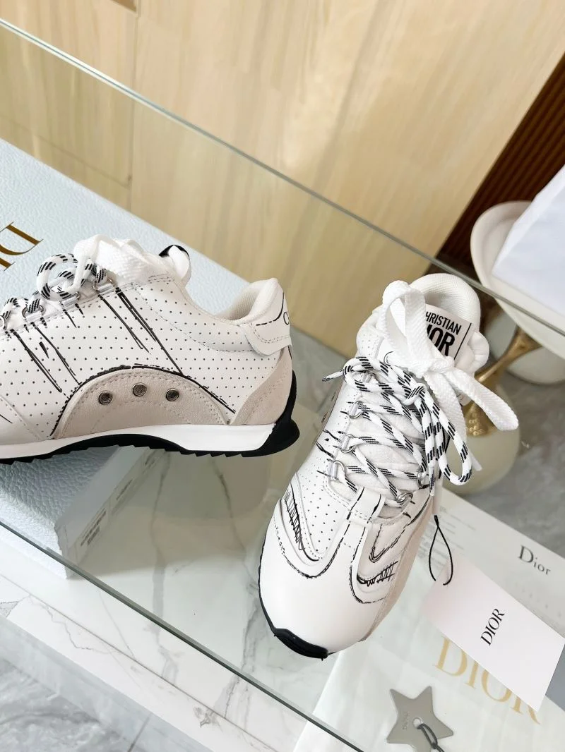 Tailored Christian Dior Sneaker 20461