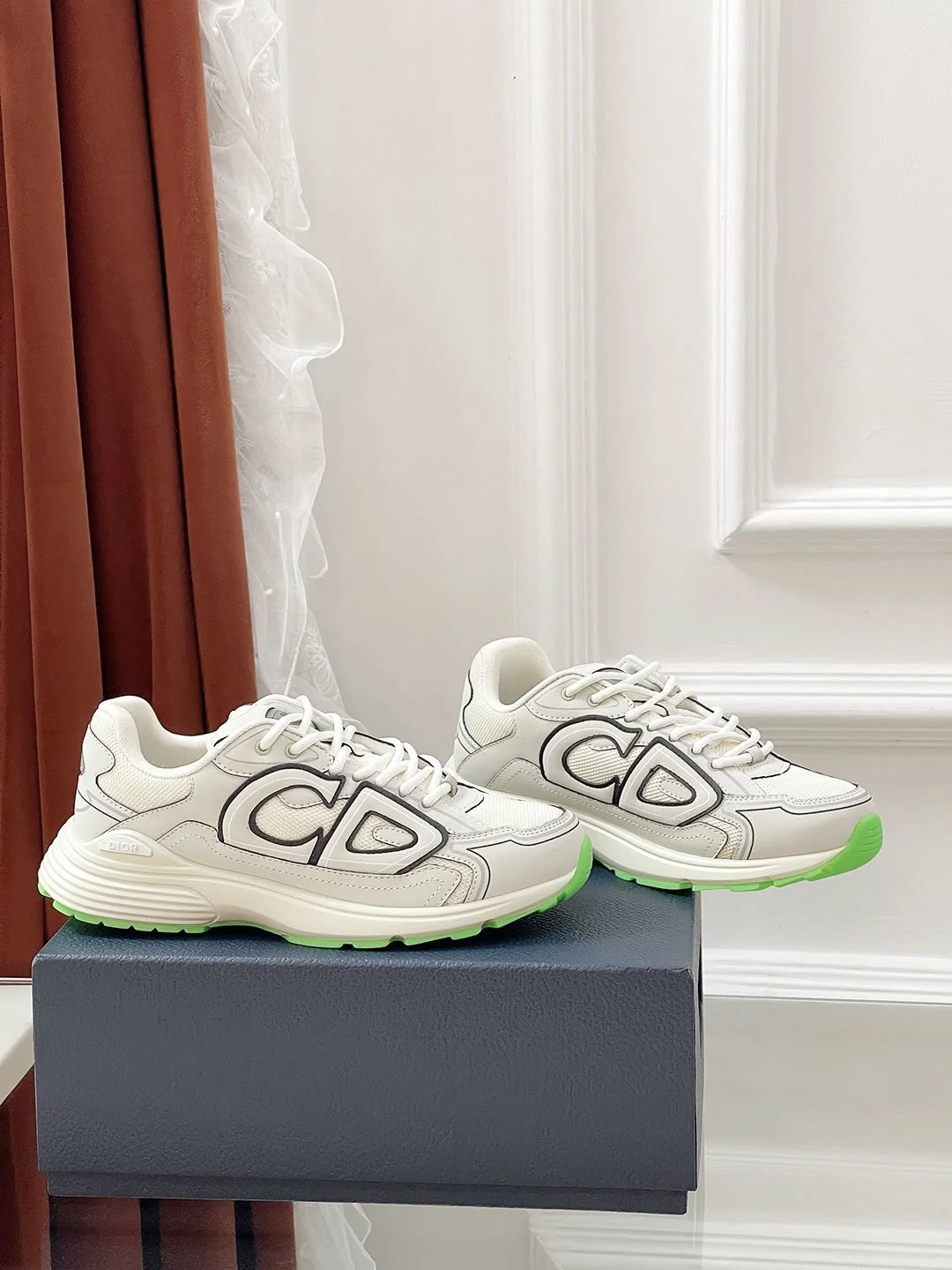 Affordable Christian Dior Sneaker 21100