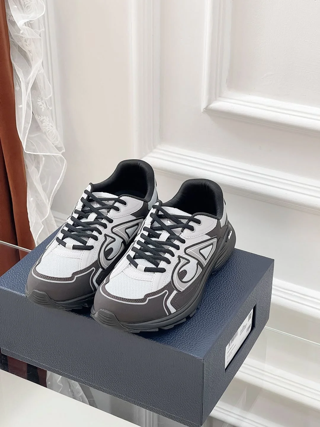 Christian Dior Sneaker Practical 20443