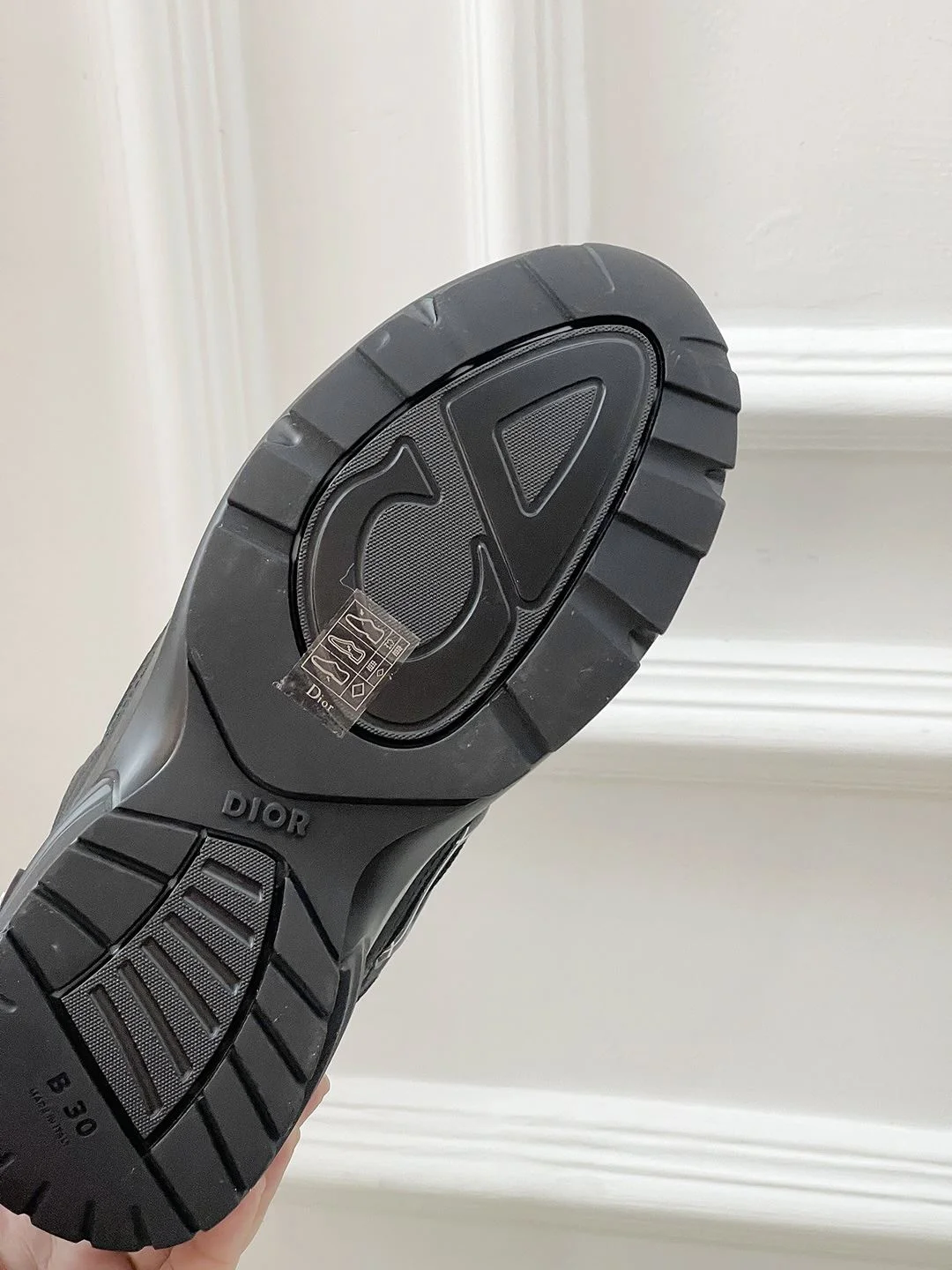 Youthful Christian Dior Sneaker 21098