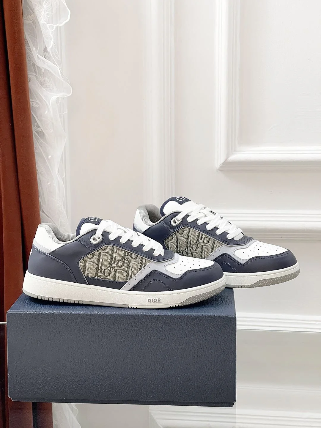 Compact Christian Dior Sneaker 21083
