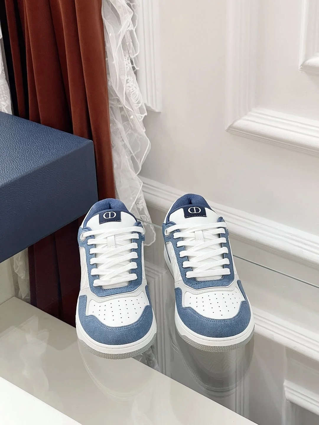 Tailored Christian Dior Sneaker 21089