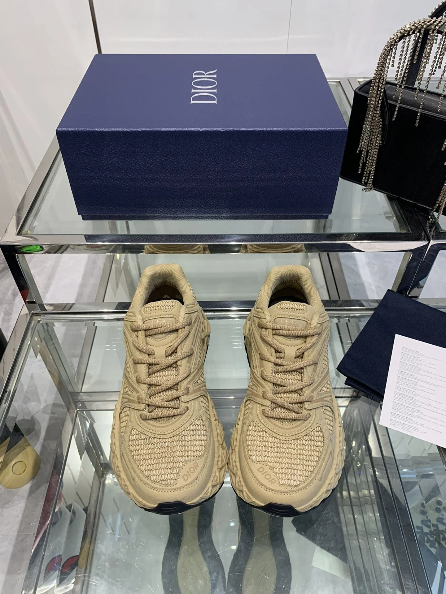 Christian Dior Sneaker Sleek 21082