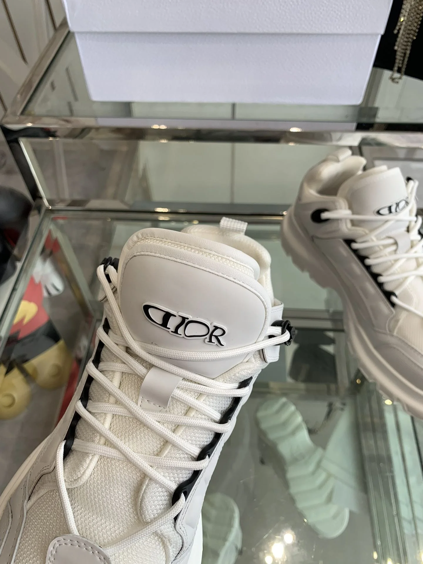 Comfortable Christian Dior Sneaker 21087