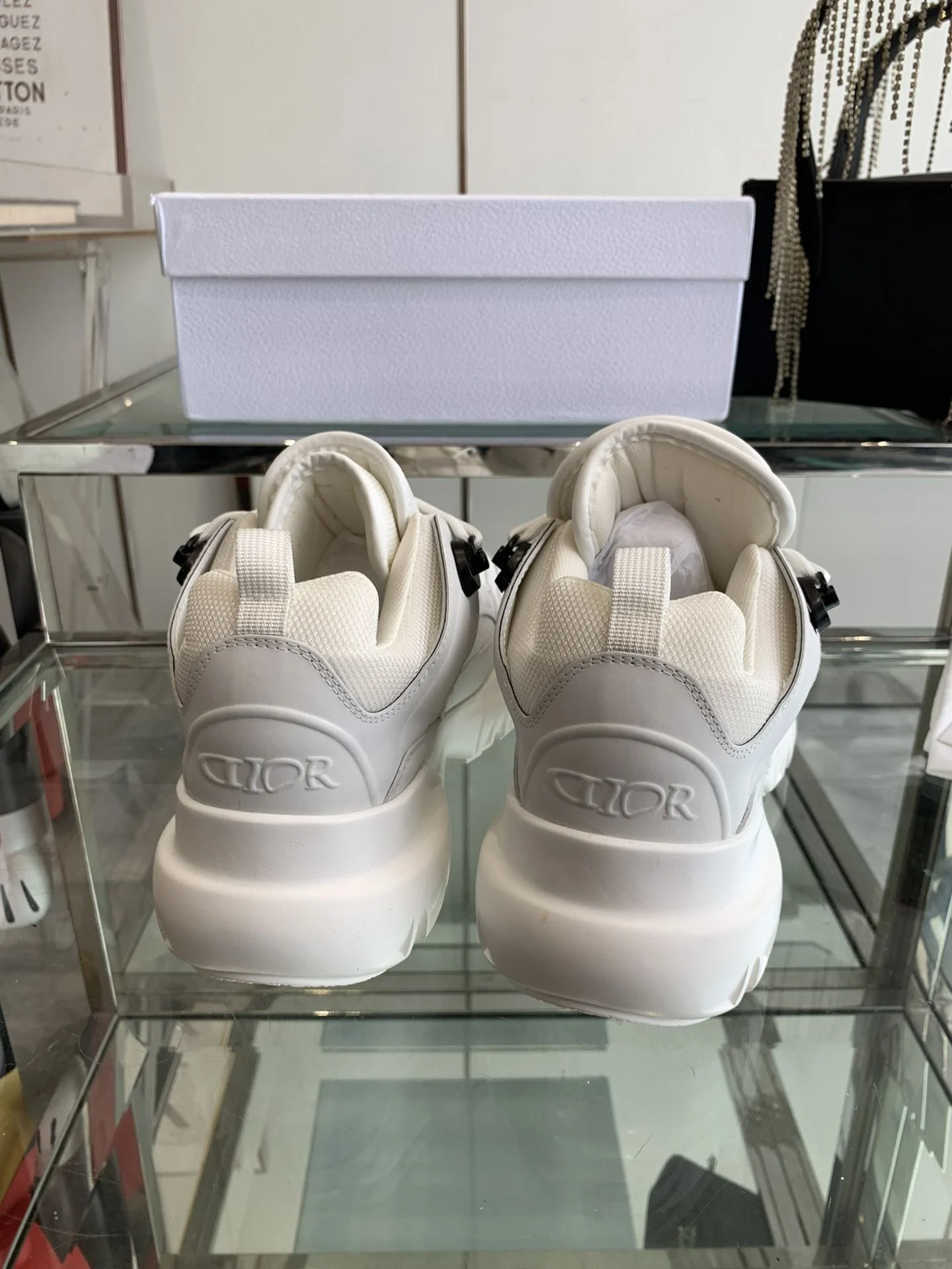 Comfortable Christian Dior Sneaker 21087