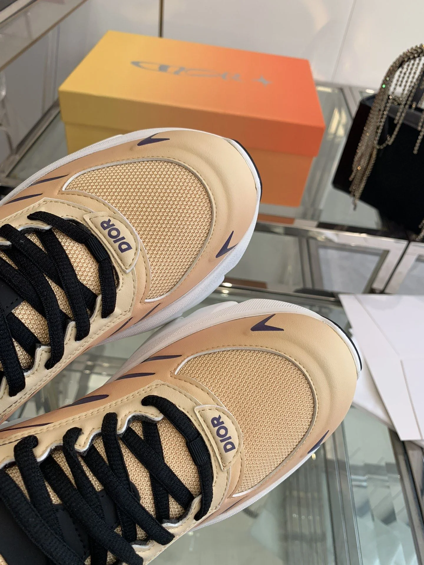 Christian Dior Sneaker Compact 21070