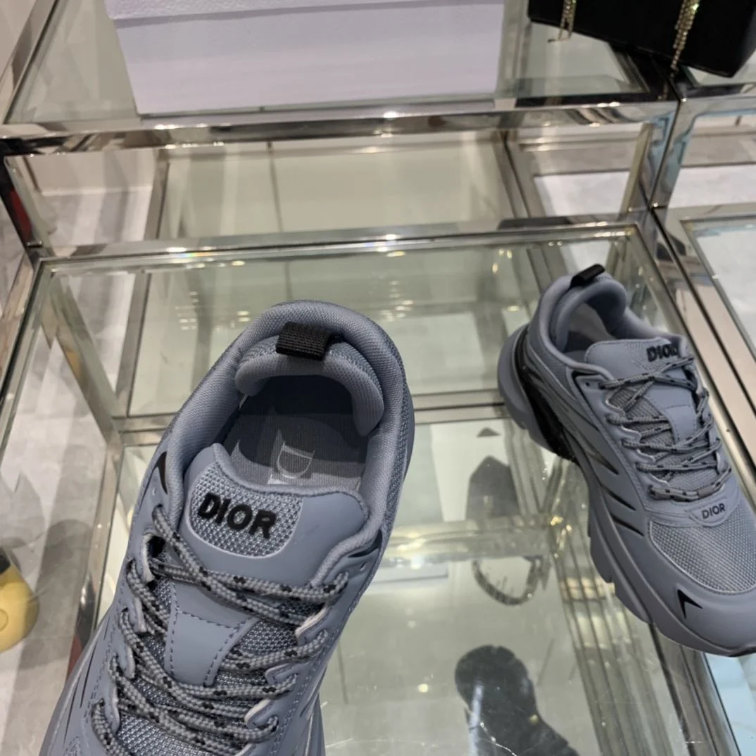 Christian Dior Sneaker Stretchable 21065