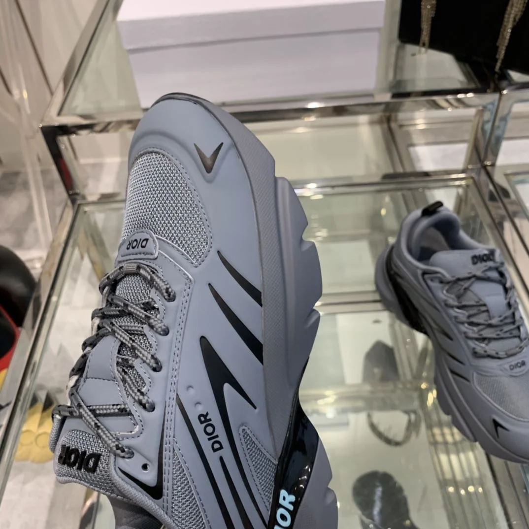 Christian Dior Sneaker Stretchable 21065