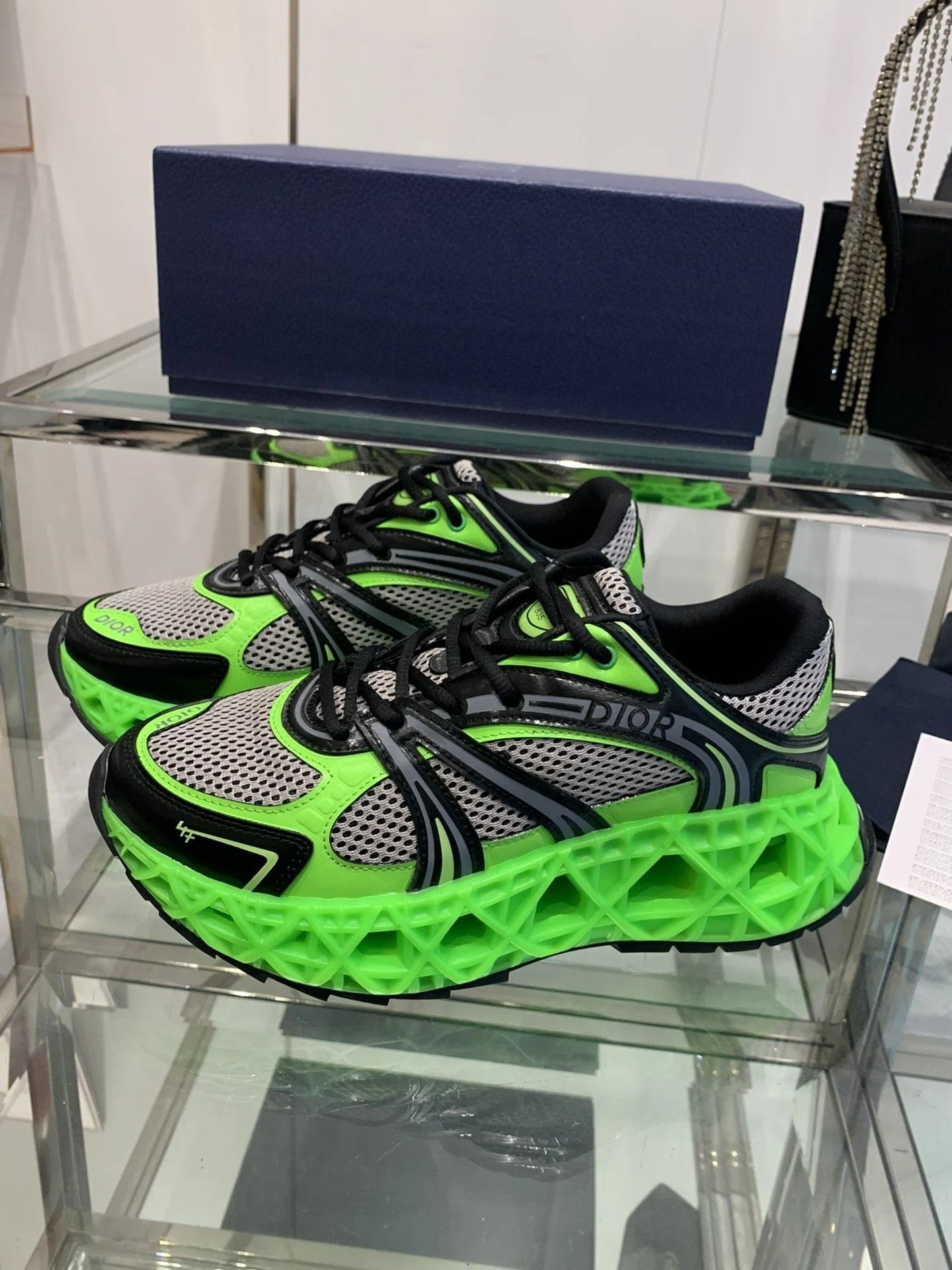 Comfortable Christian Dior Sneaker 21062