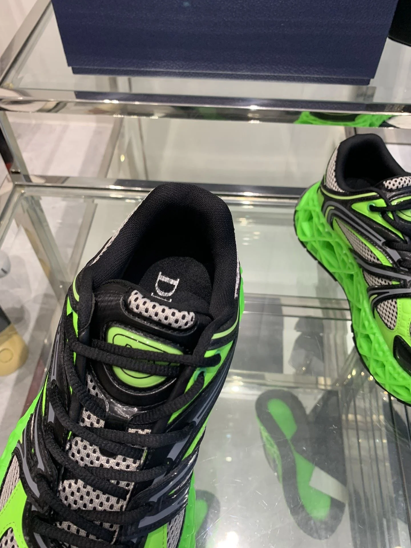 Comfortable Christian Dior Sneaker 21062