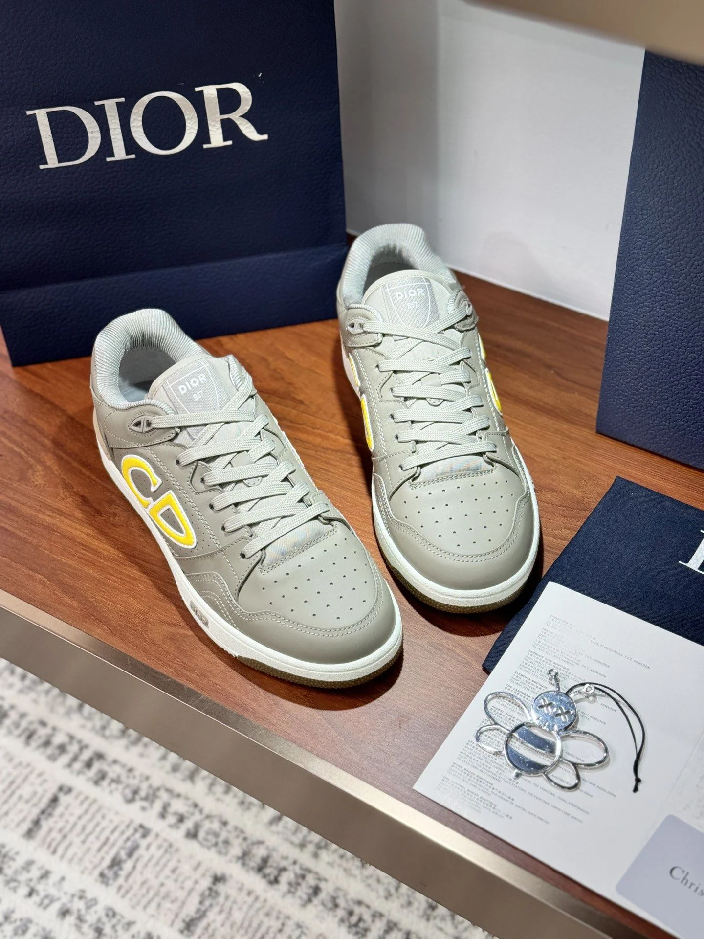 ZipUp Christian Dior Sneaker 21054