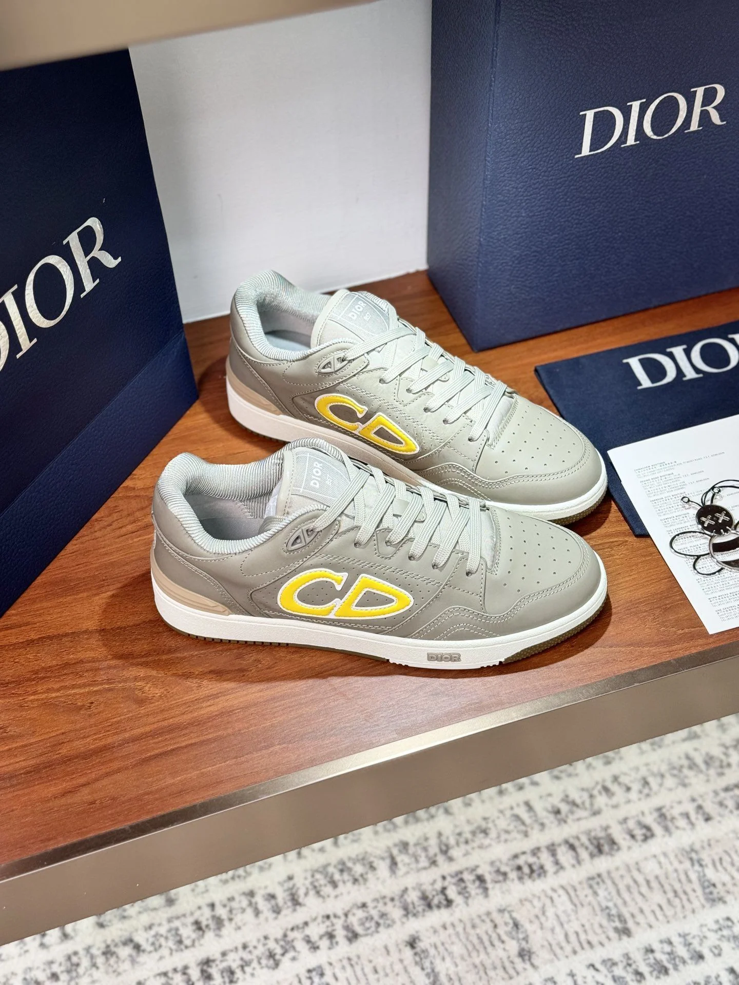 ZipUp Christian Dior Sneaker 21054