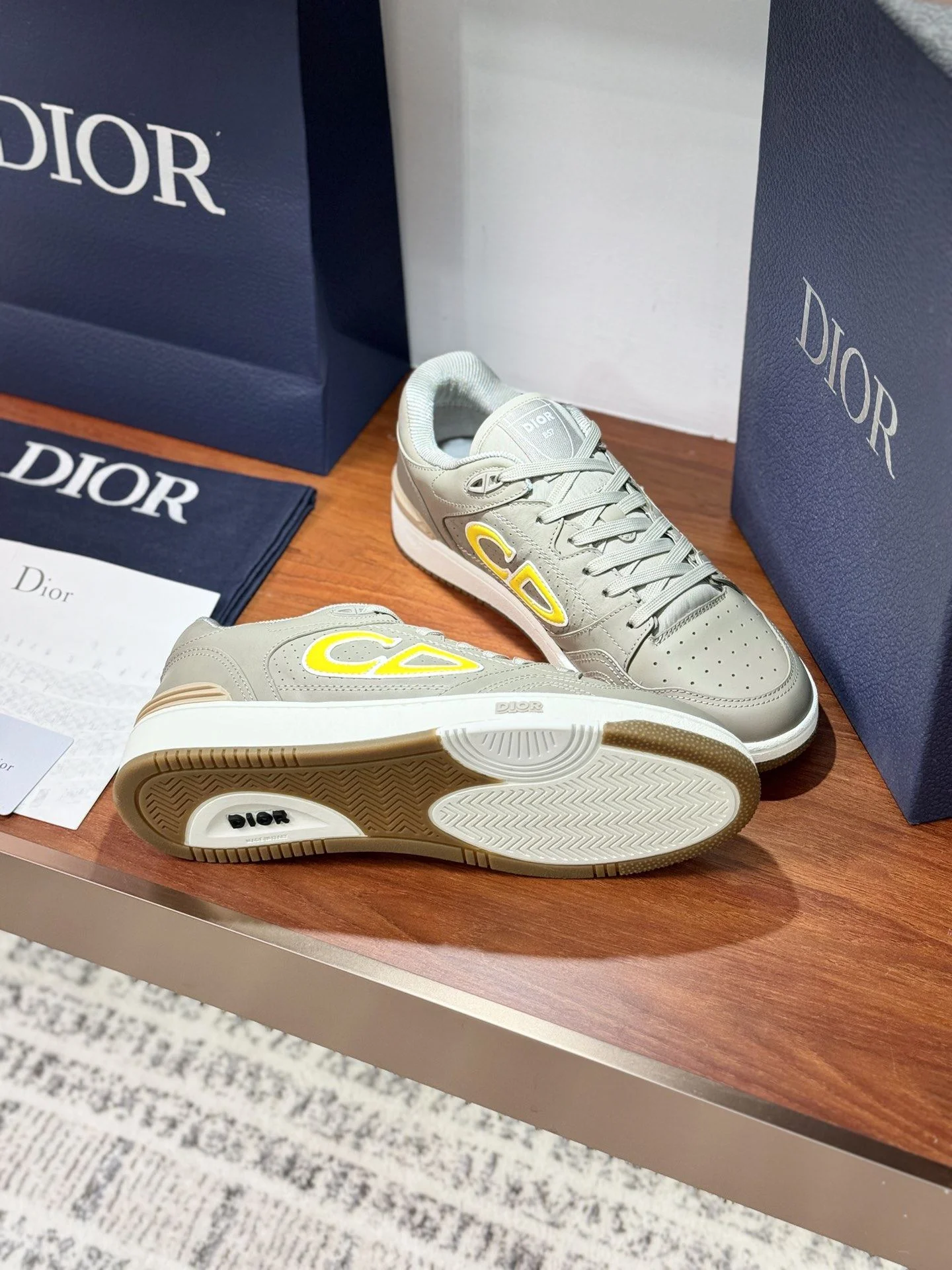 ZipUp Christian Dior Sneaker 21054