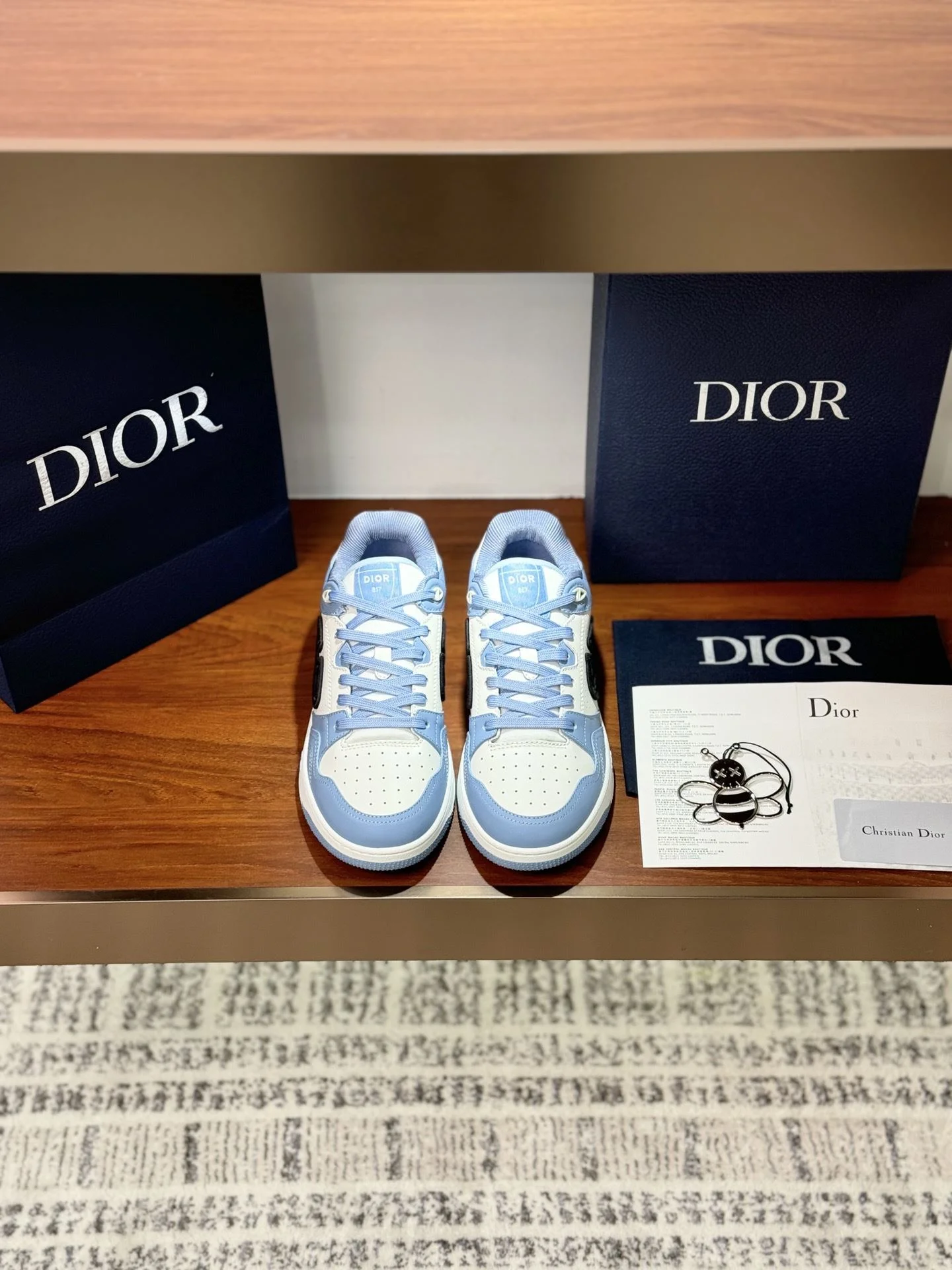 FlexibleFit Christian Dior Sneaker 21058