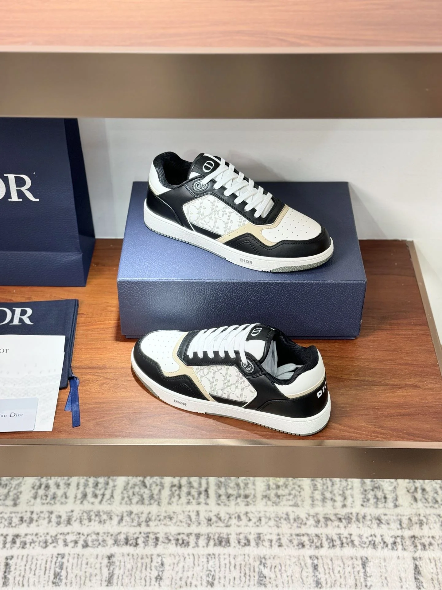 Christian Dior Sneaker Bold 21050
