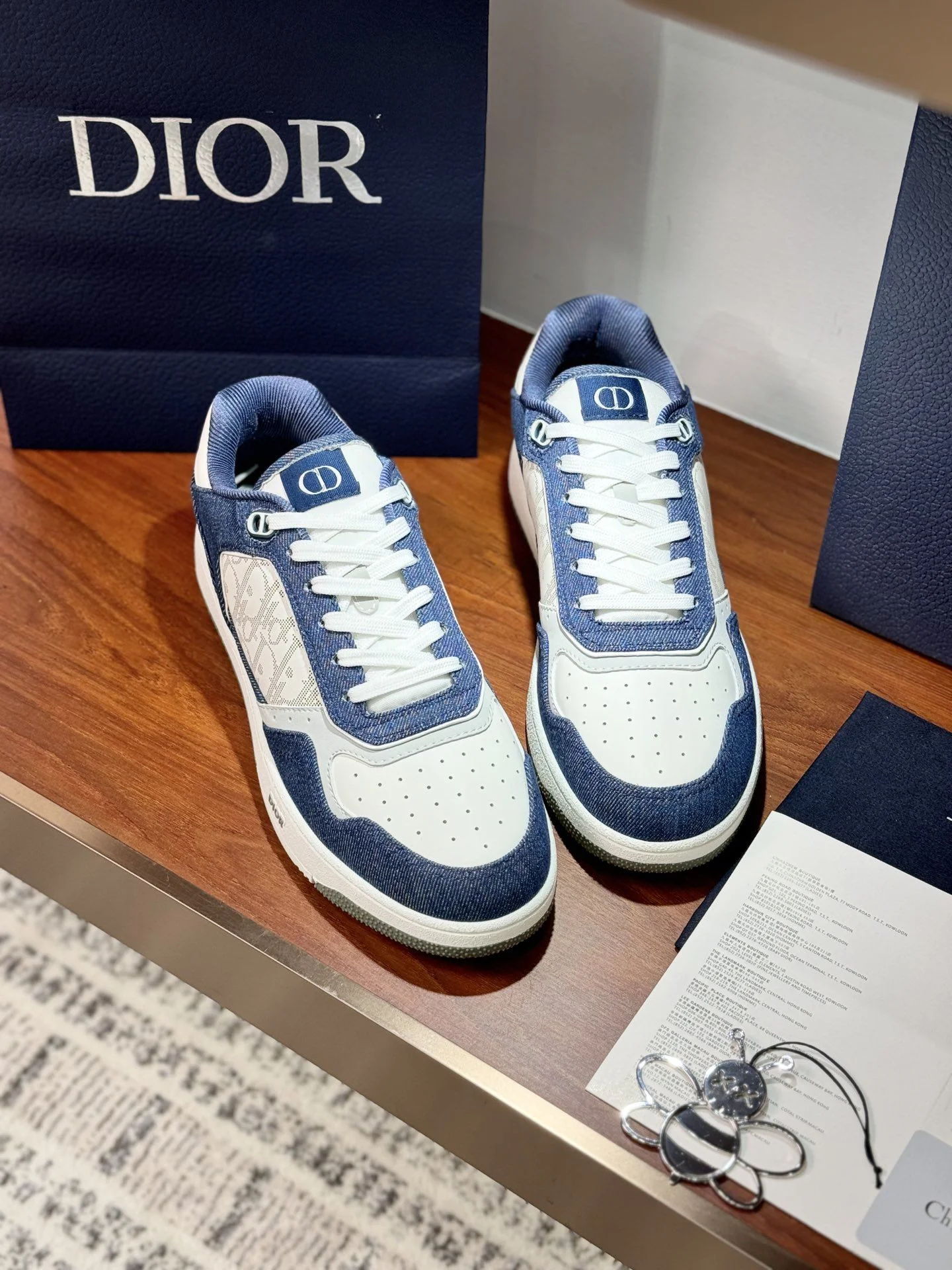 Christian Dior Sneaker Elegant 21042