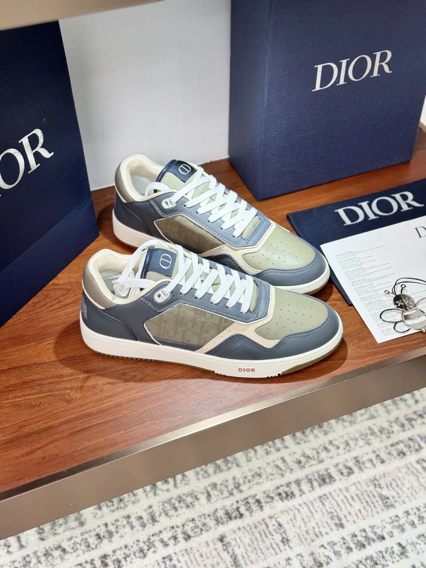 Christian Dior Sneaker WellDesigned 21046