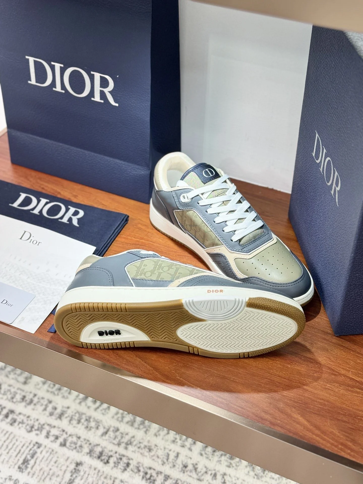 Christian Dior Sneaker WellDesigned 21046
