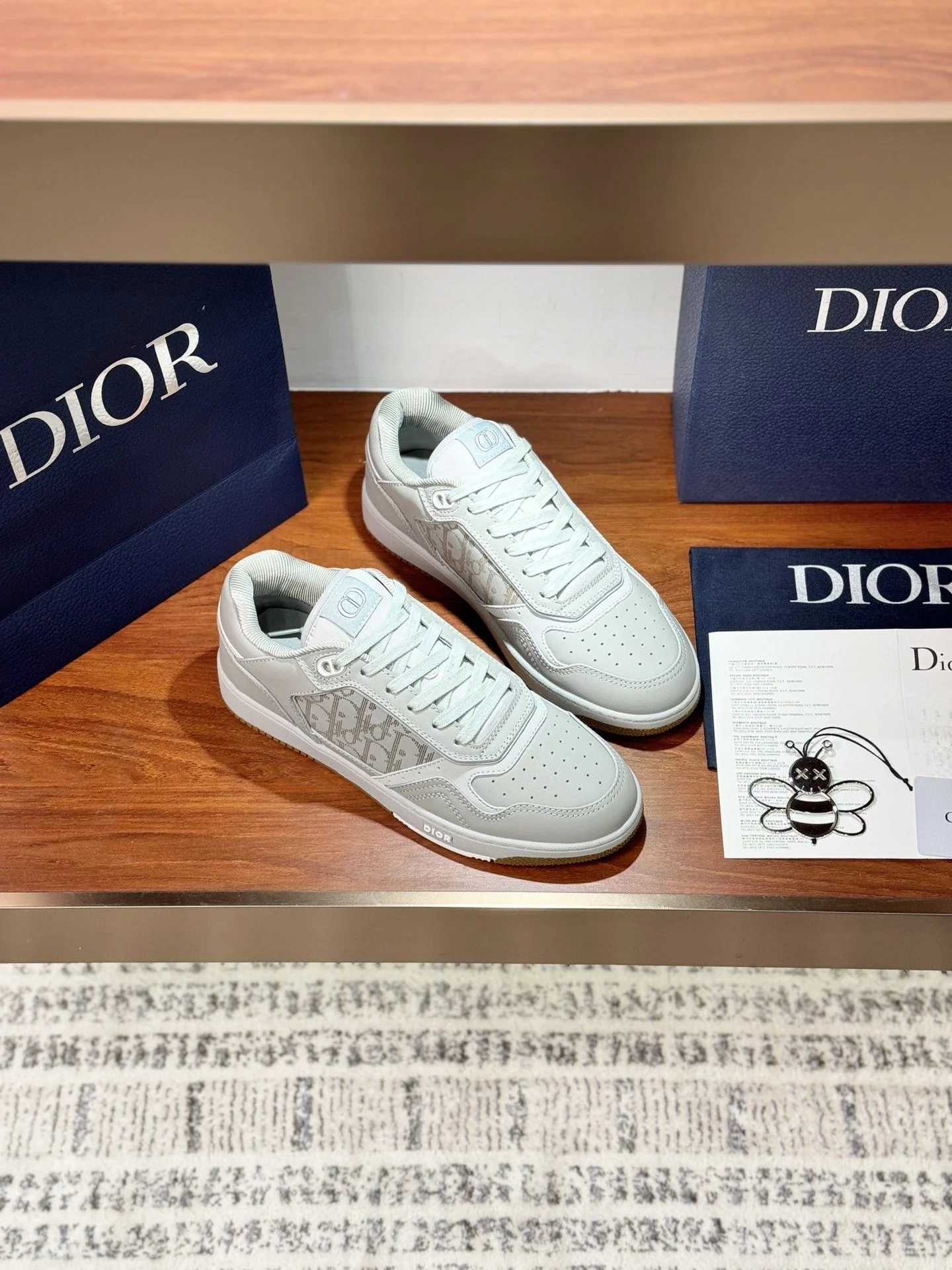 HighPerformance Christian Dior Sneaker 21041