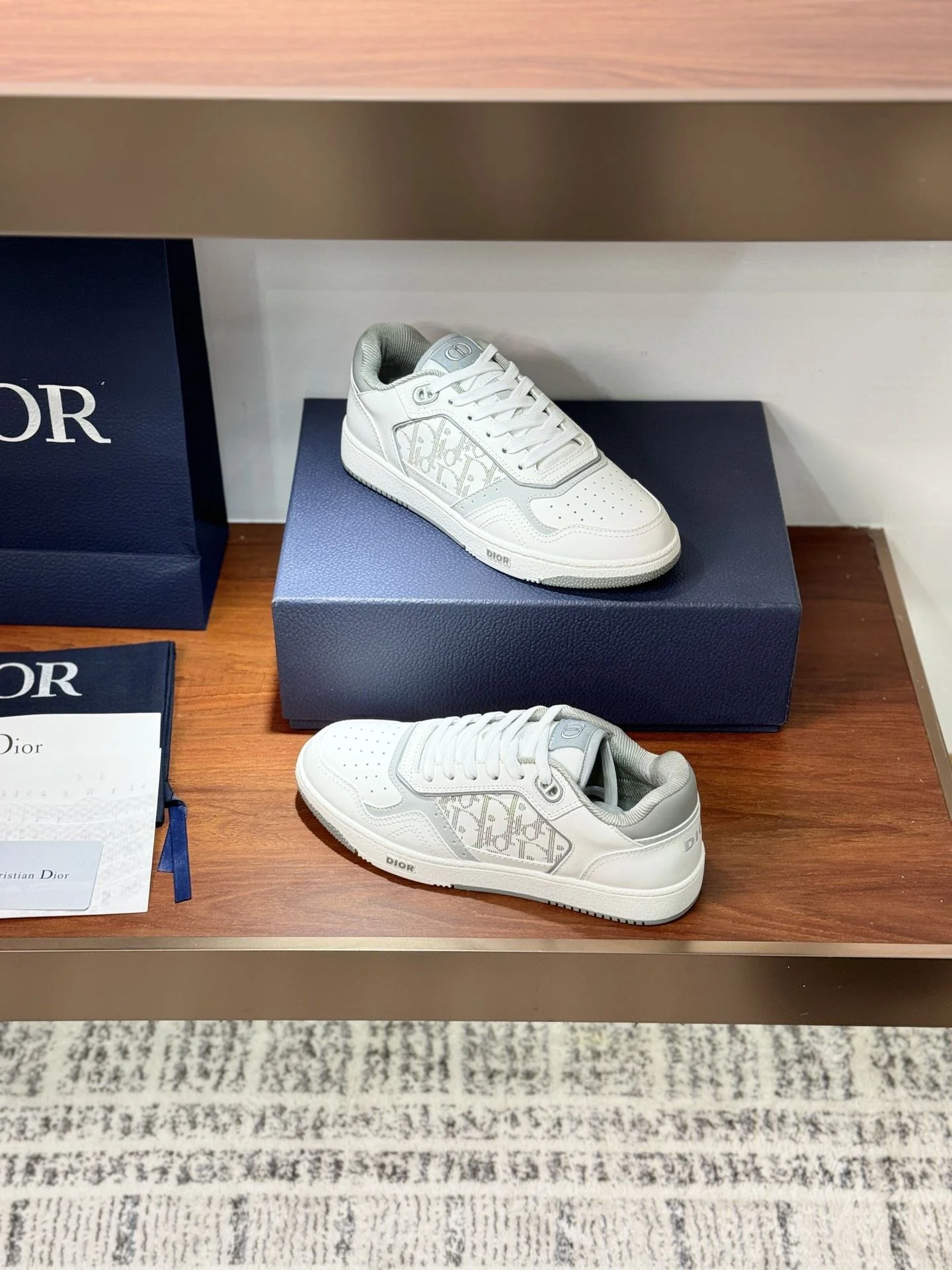 Christian Dior Sneaker Cozy 21035