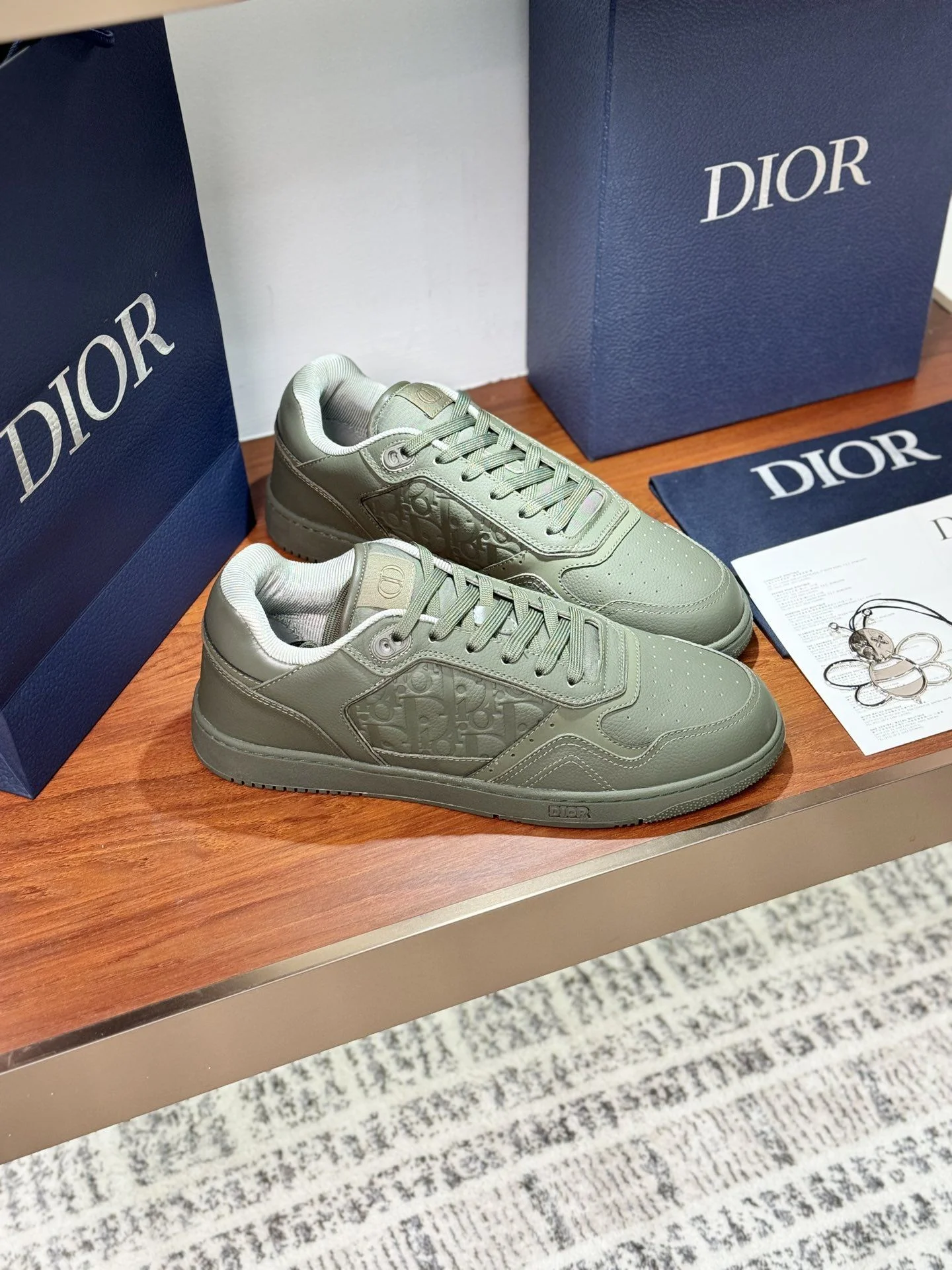 Lightweight Christian Dior Sneaker 21029