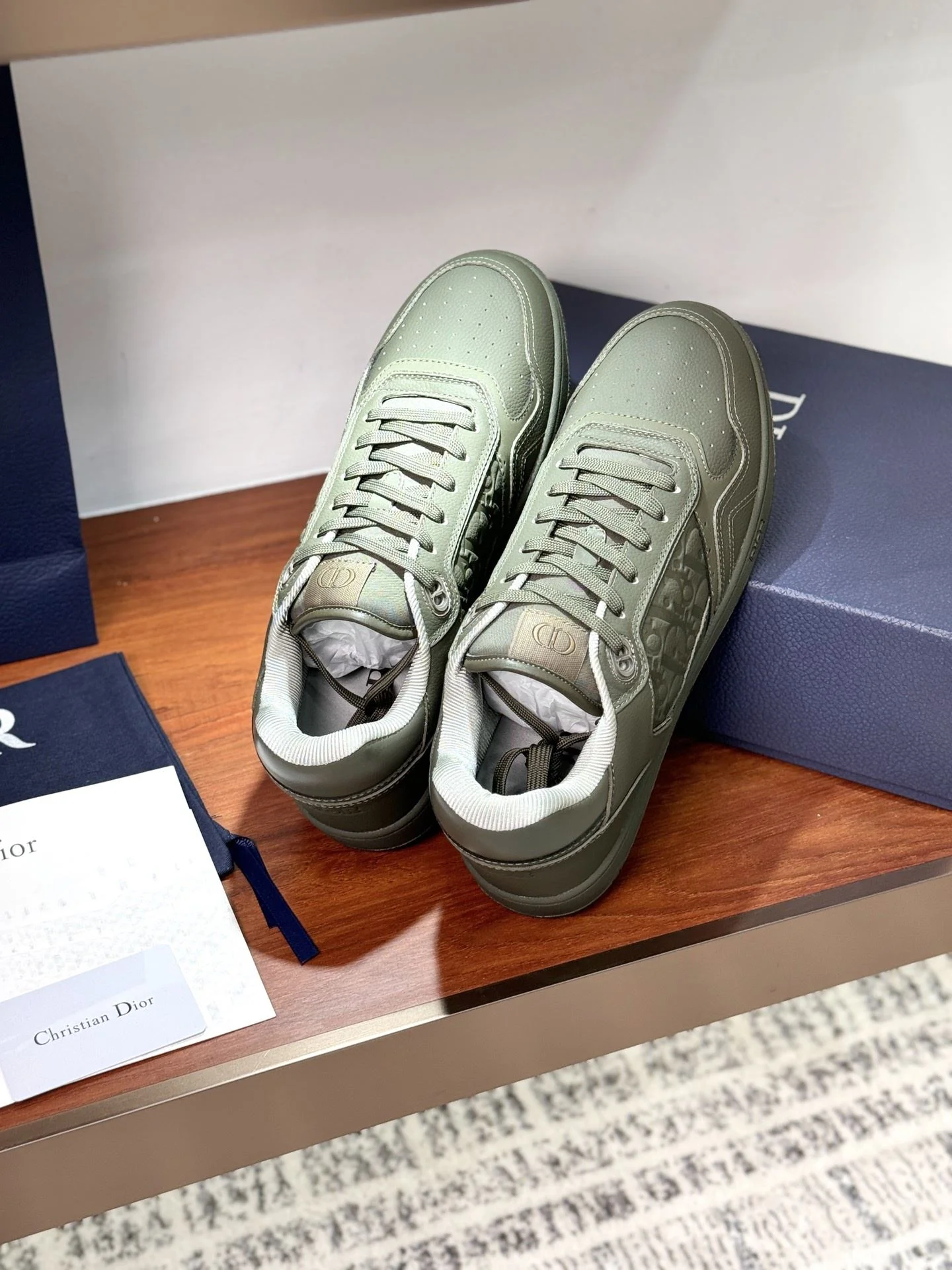 Lightweight Christian Dior Sneaker 21029