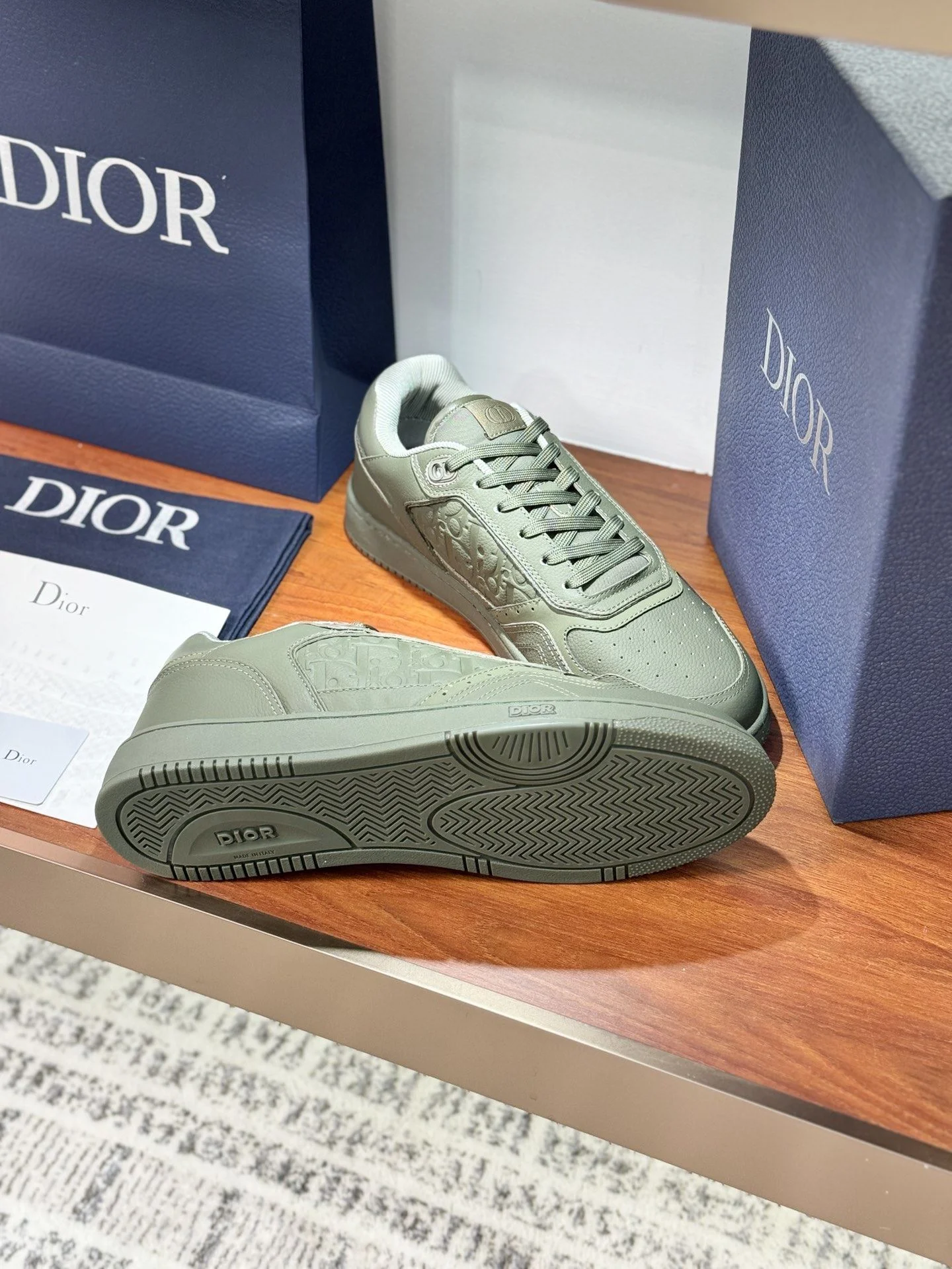 Lightweight Christian Dior Sneaker 21029