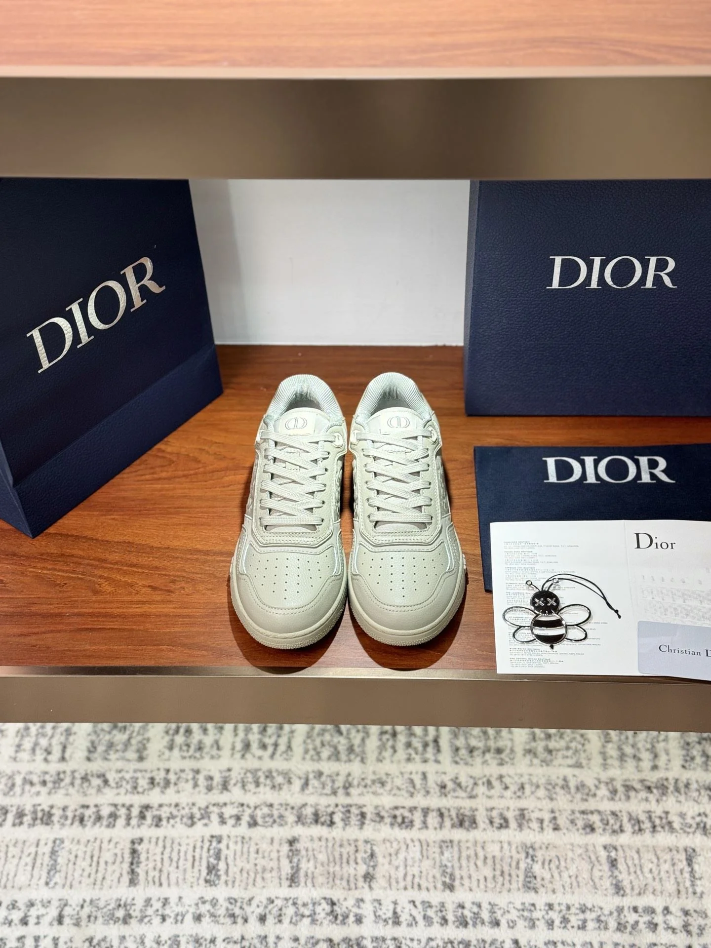 Christian Dior Sneaker Chic 21027