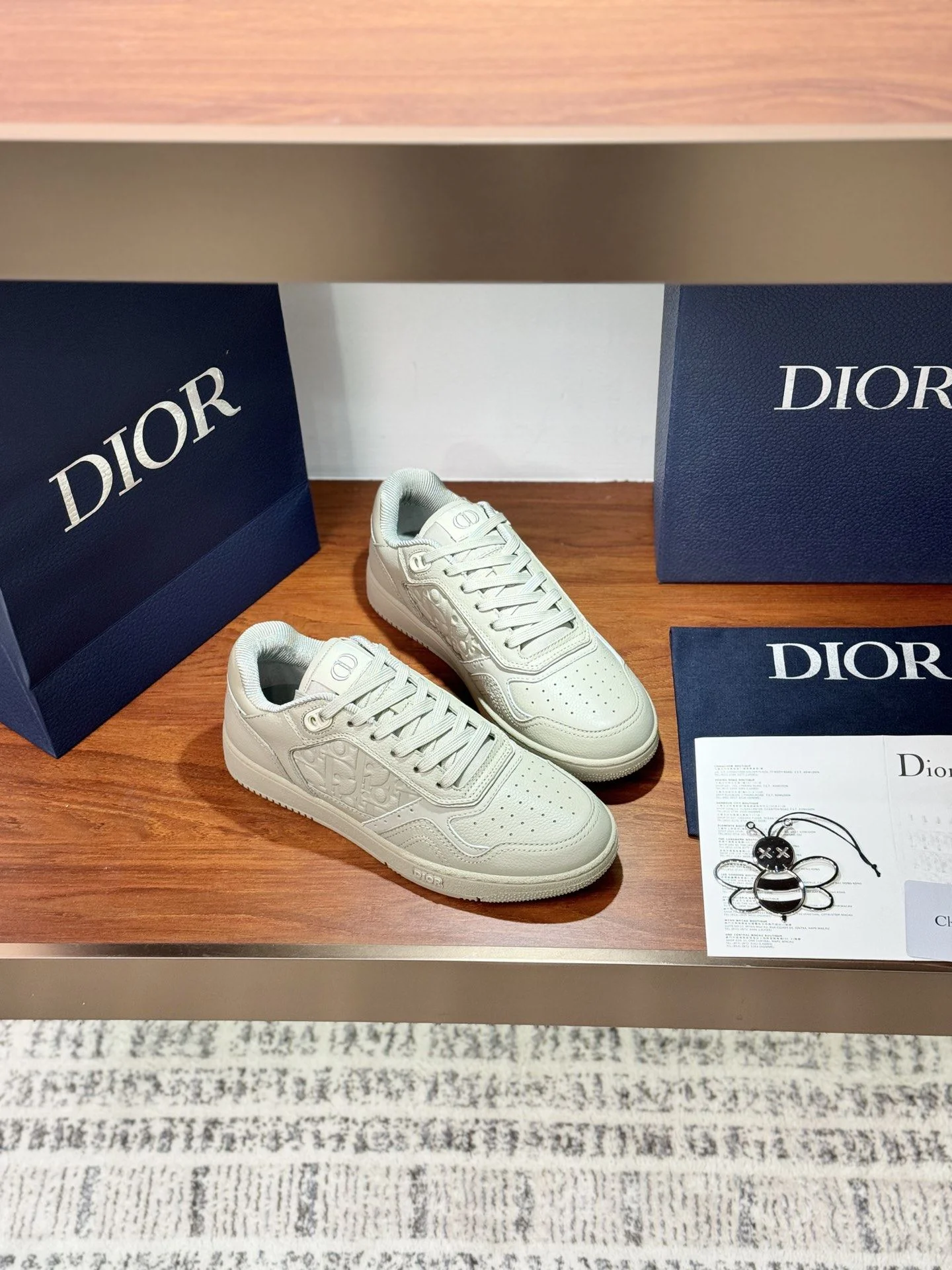 Christian Dior Sneaker Chic 21027