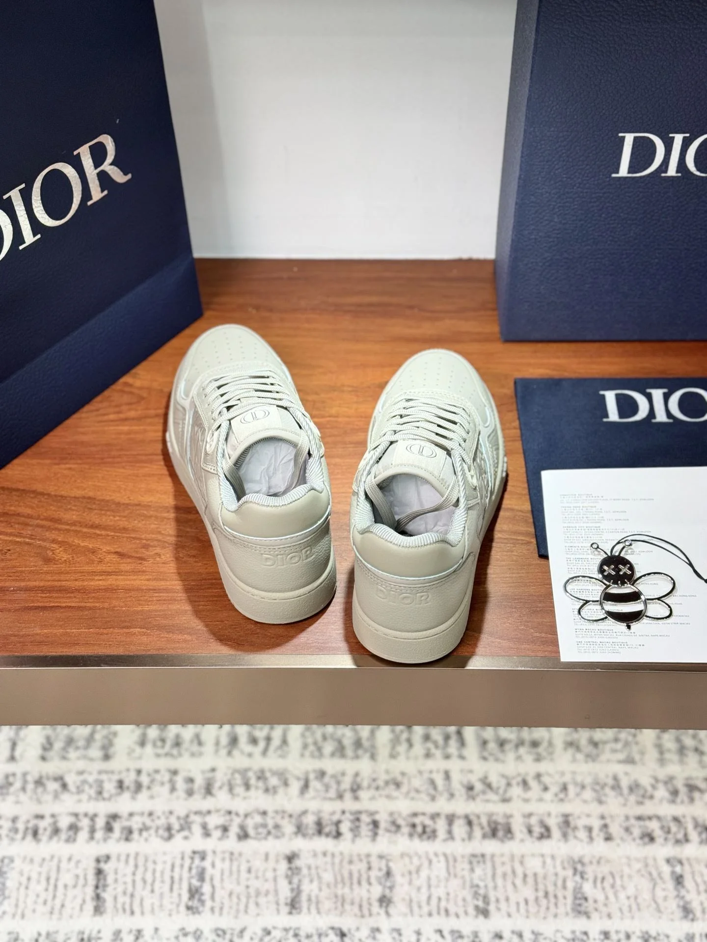 Christian Dior Sneaker Chic 21027