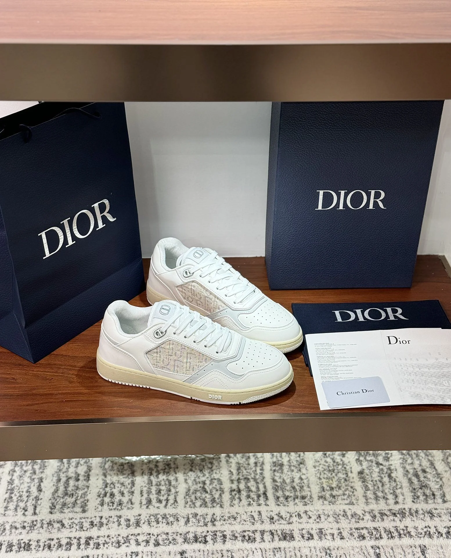 Original Christian Dior Sneaker 21023