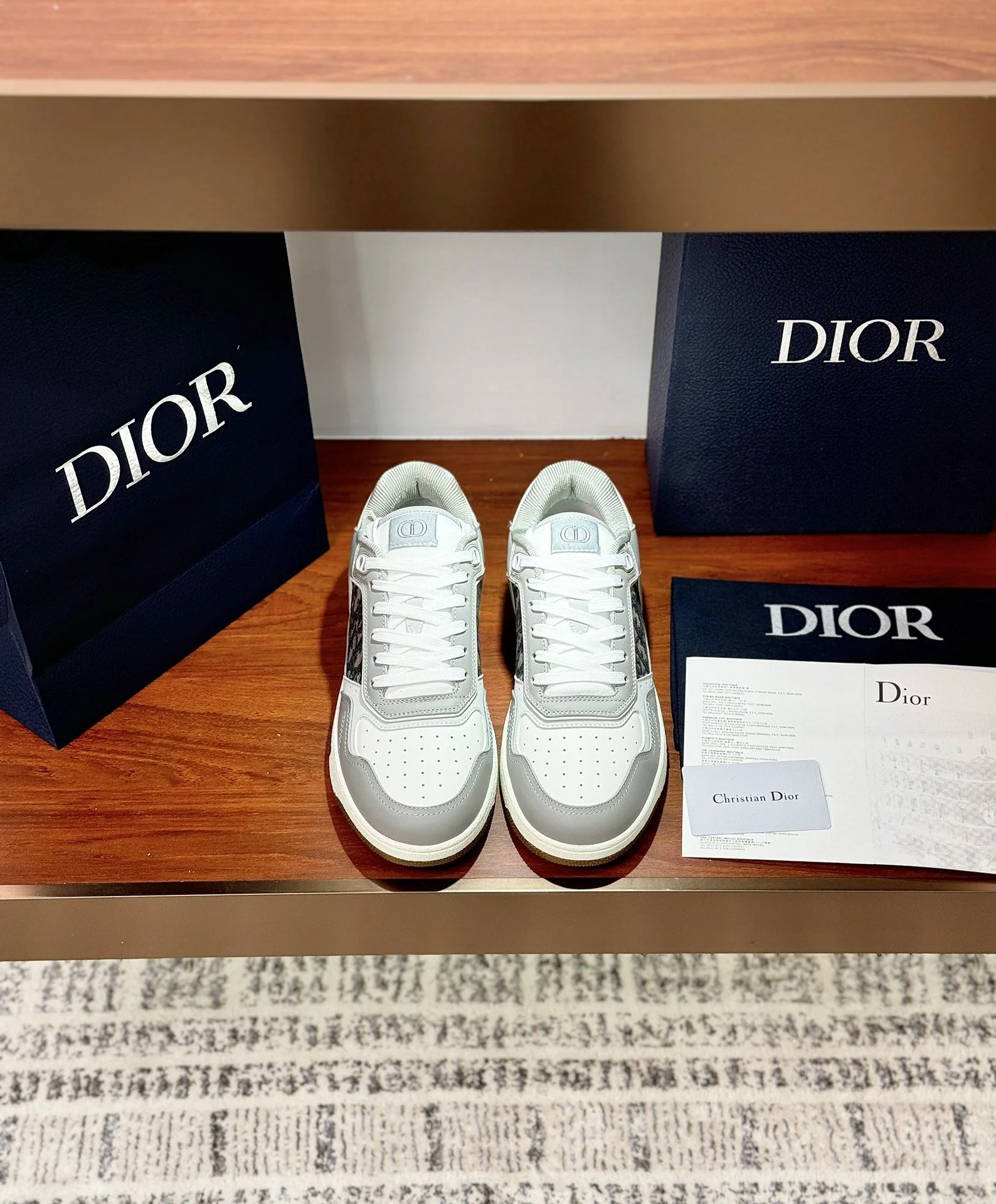 SportInspired Christian Dior Sneaker 21024