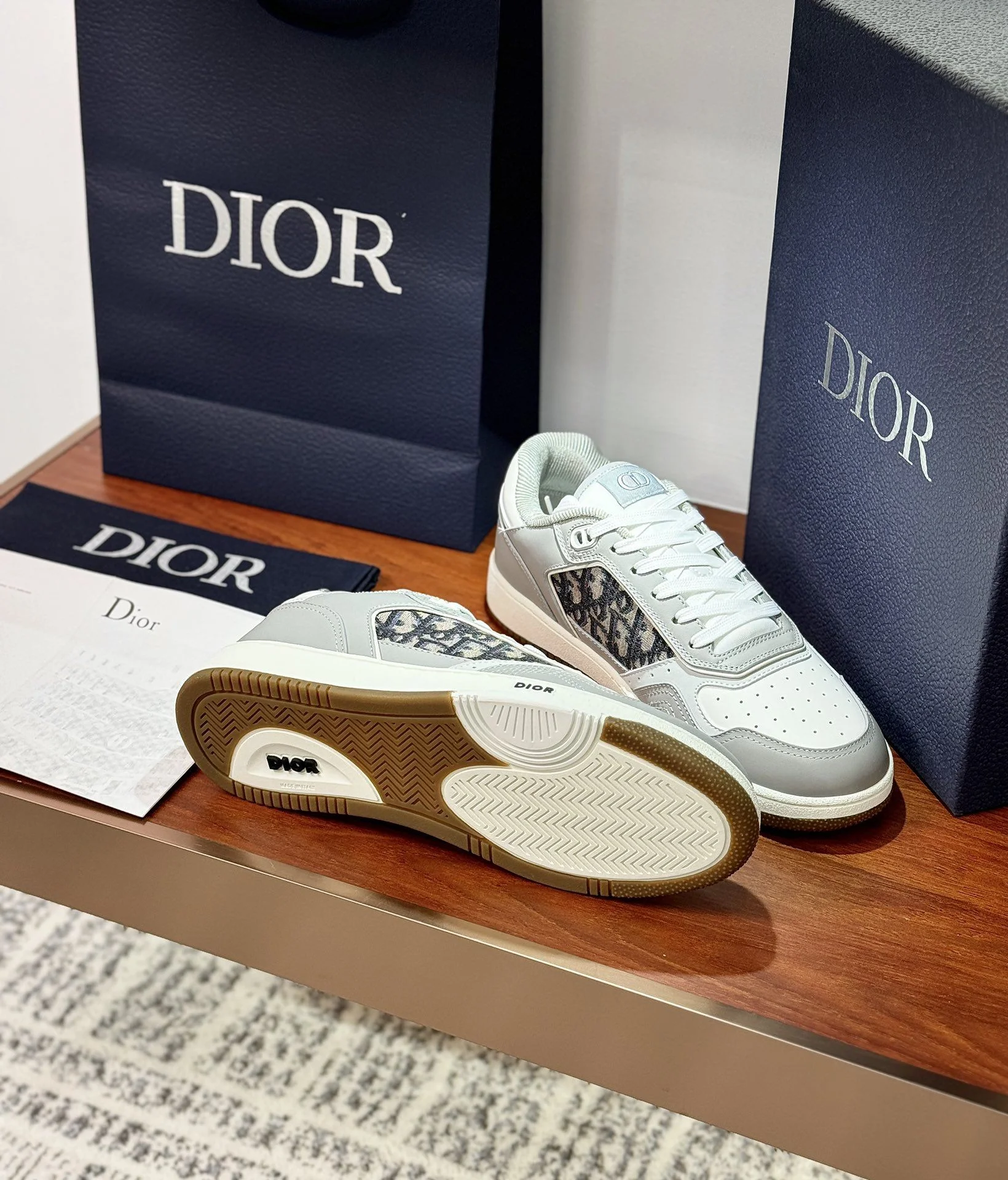 SportInspired Christian Dior Sneaker 21024