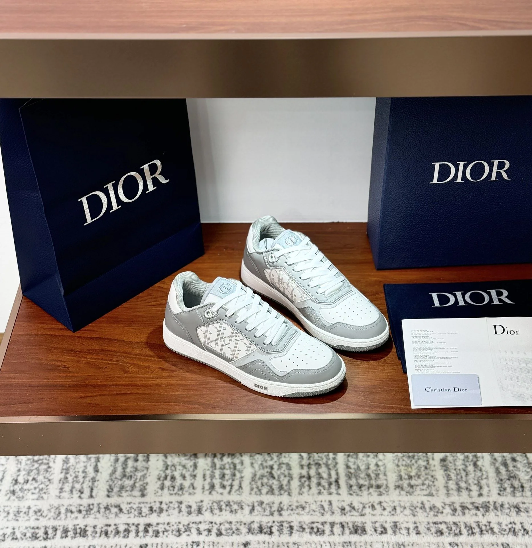 Christian Dior Sneaker TimelessDesign 21026
