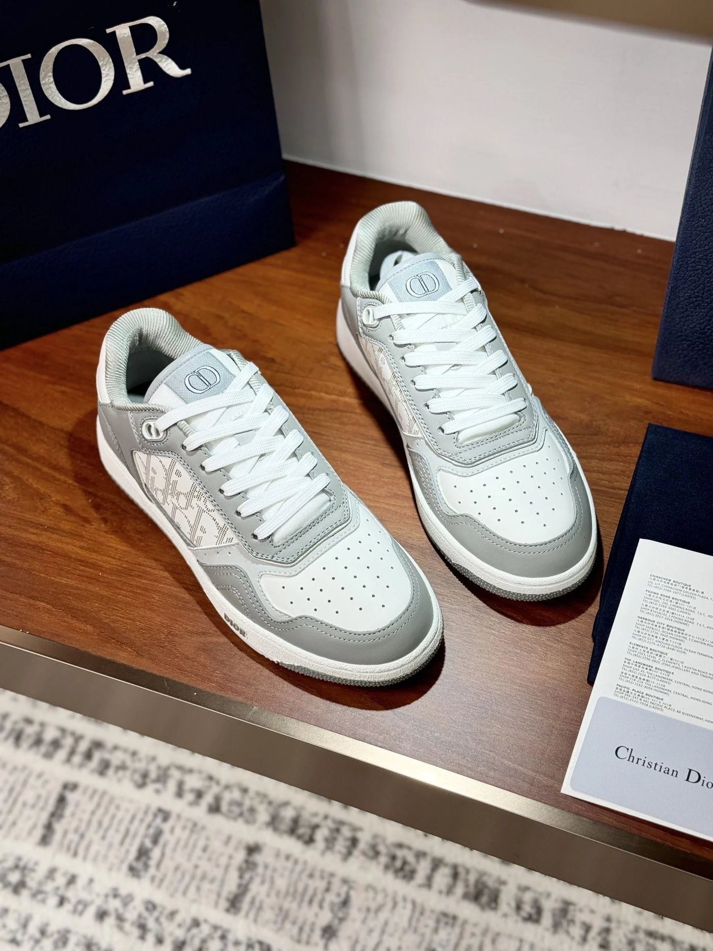 Christian Dior Sneaker TimelessDesign 21026