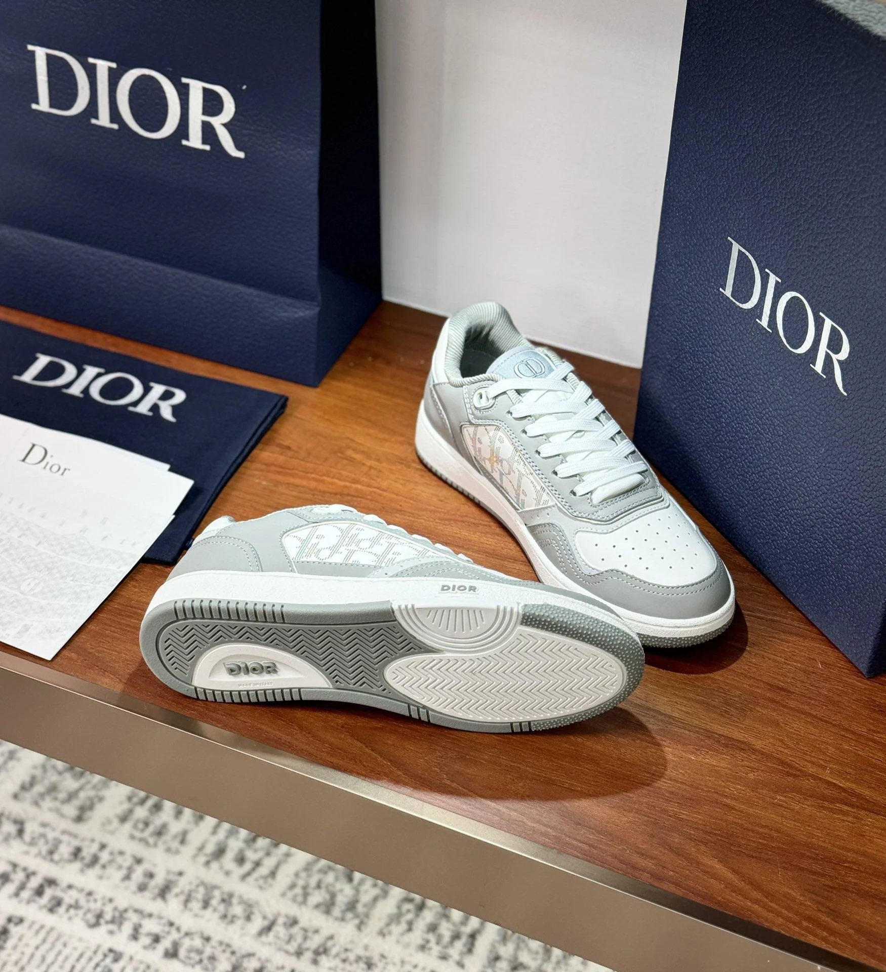 Christian Dior Sneaker TimelessDesign 21026